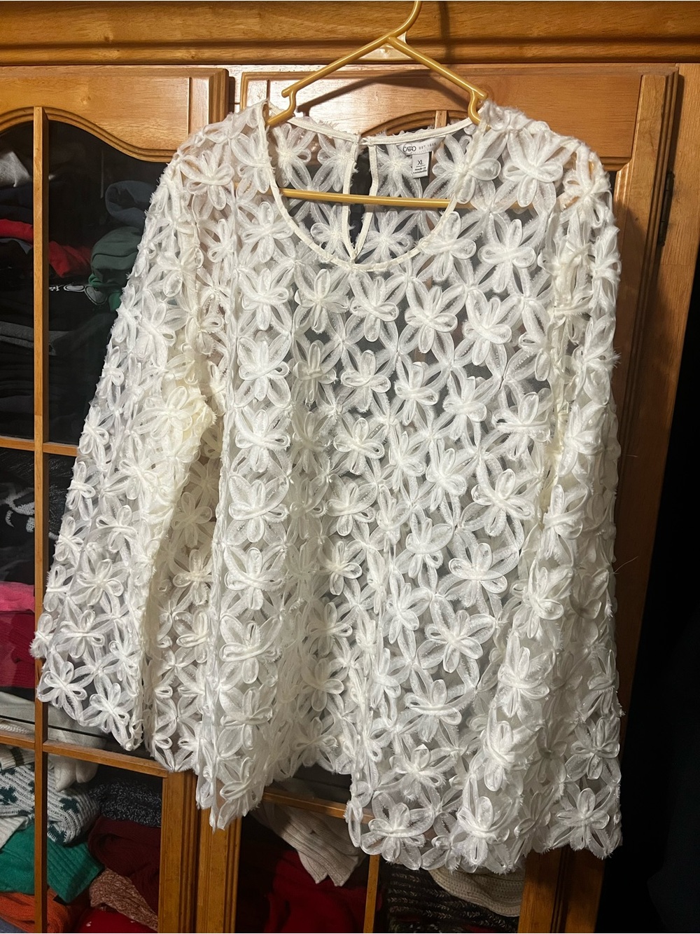 Cato White Floral Lace Long-Sleeve Tunic